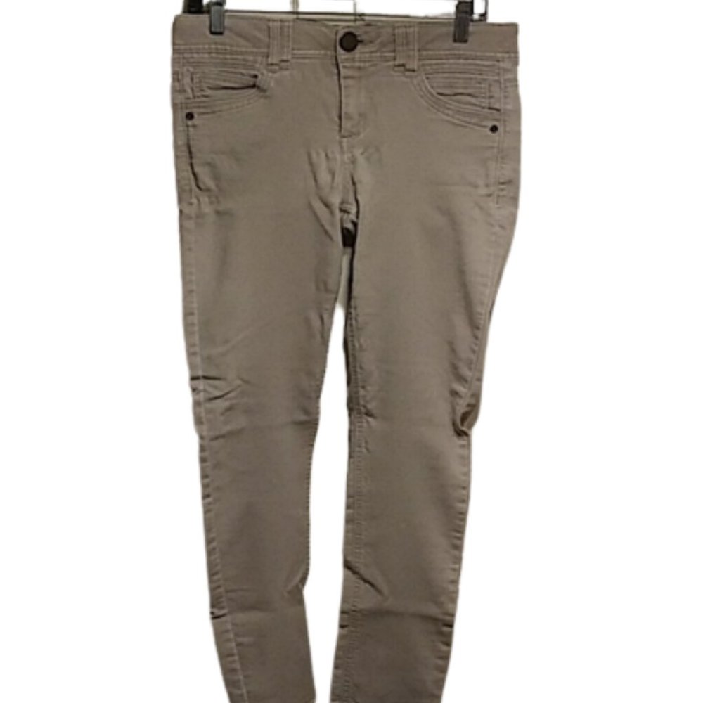 Democracy AB Technology Size 6 (158)